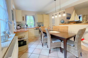 Blau-Weiss Goethestrasse 1 Ferienwohnung 2, Loddin
